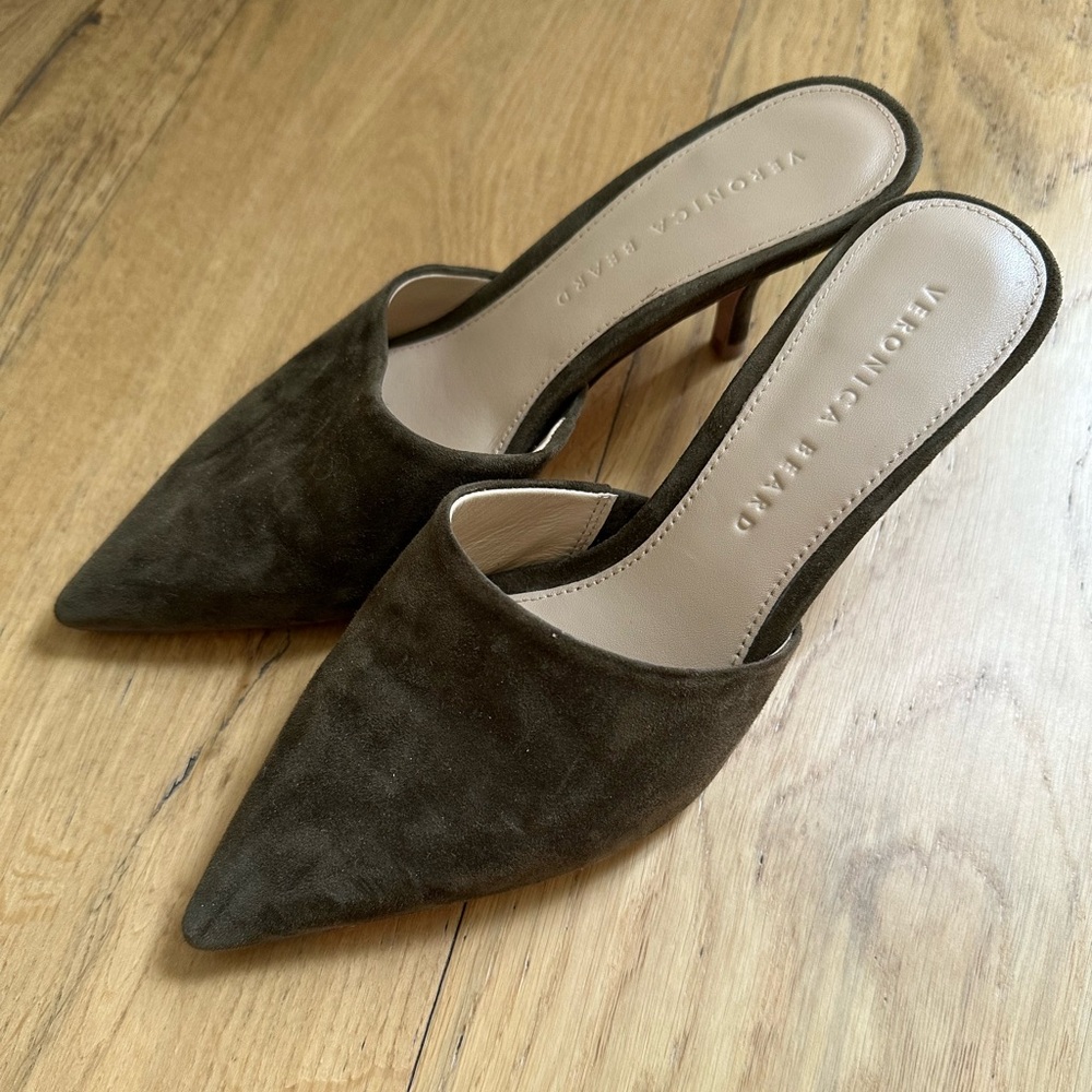 Veronica Beard Olive Merla Kitten
Heel Slide Suede